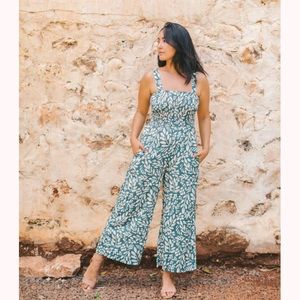 NWOT Yireh Mila Jumpsuit Sample size S